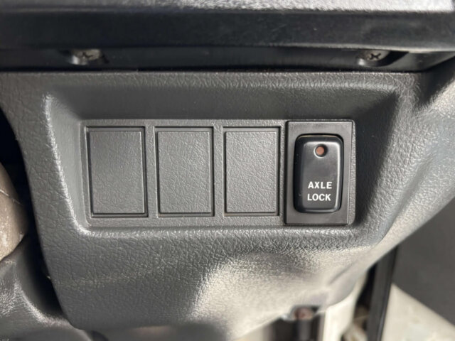 1992 SUZUKI CARRY TRUCK