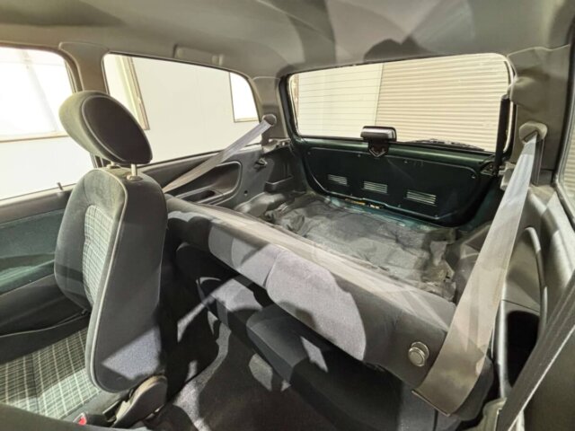 2001 DAIHATSU MIRA GINO