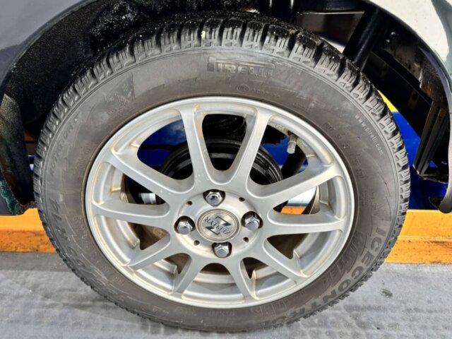 2001 DAIHATSU MIRA GINO