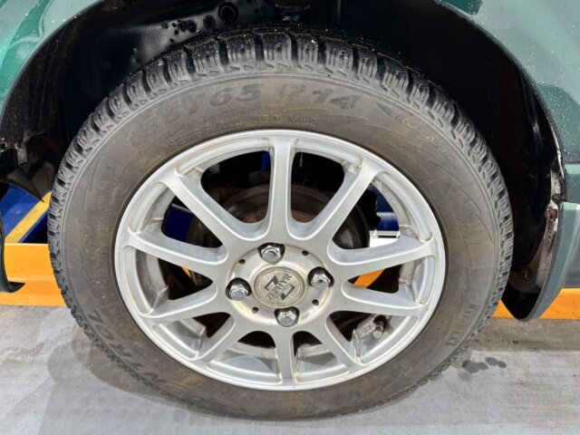 2001 DAIHATSU MIRA GINO