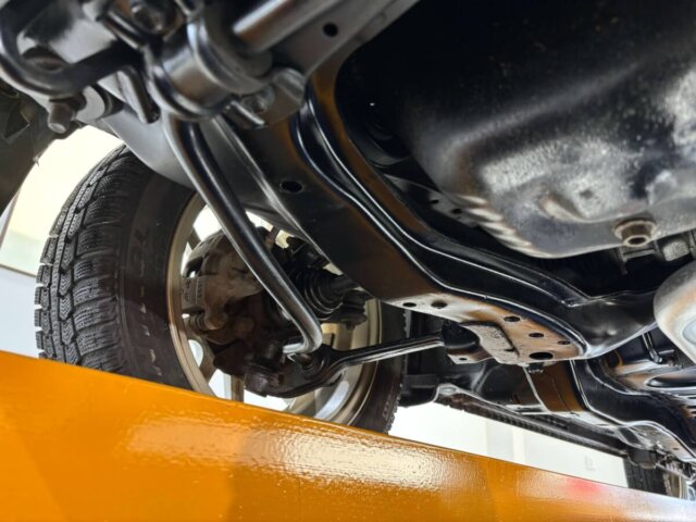 2001 DAIHATSU MIRA GINO