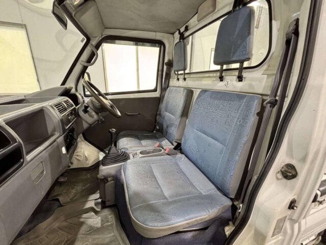 2000 MITSUBISHI MINICAB TRUCK