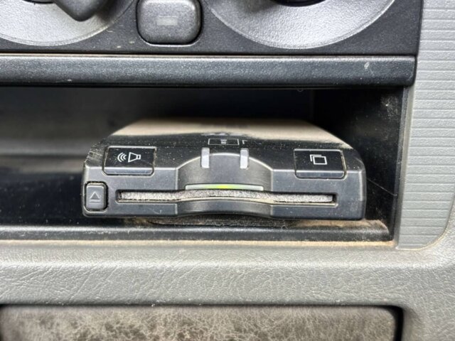 2000 MITSUBISHI MINICAB TRUCK