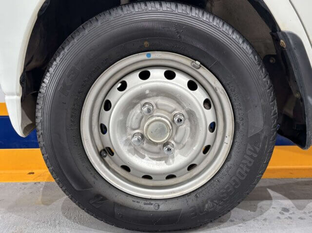 2009 MITSUBISHI MINICAB TRUCK