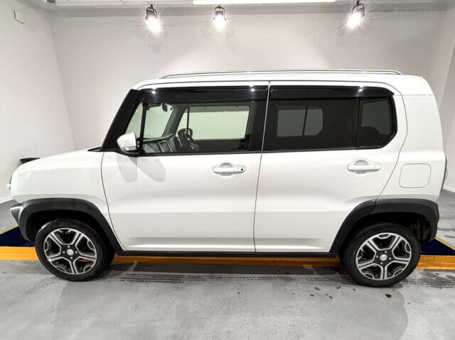 2015 MAZDA FLAIR CROSSOVER