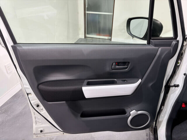 2015 MAZDA FLAIR CROSSOVER