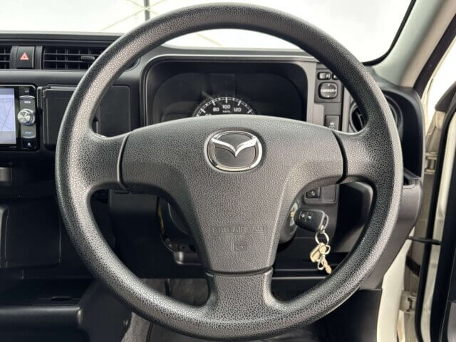 2018 MAZDA FAMILIA VAN