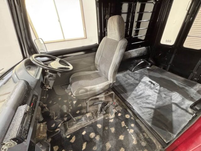 1990 DAIHATSU MIRA WALKTHROUGH VAN