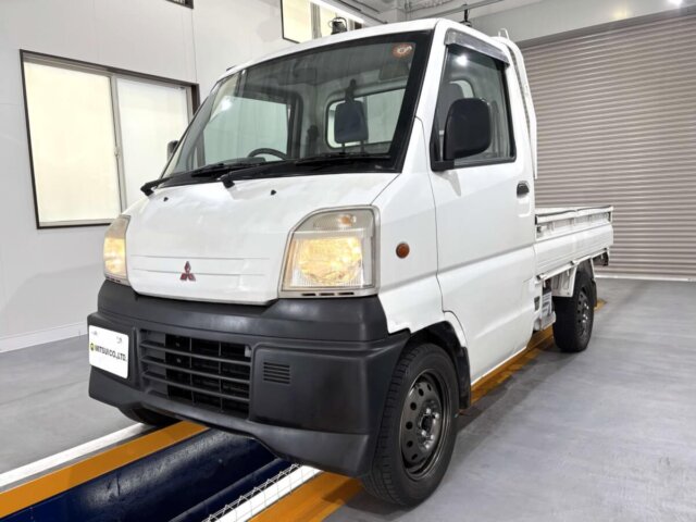2000 MITSUBISHI MINICAB TRUCK
