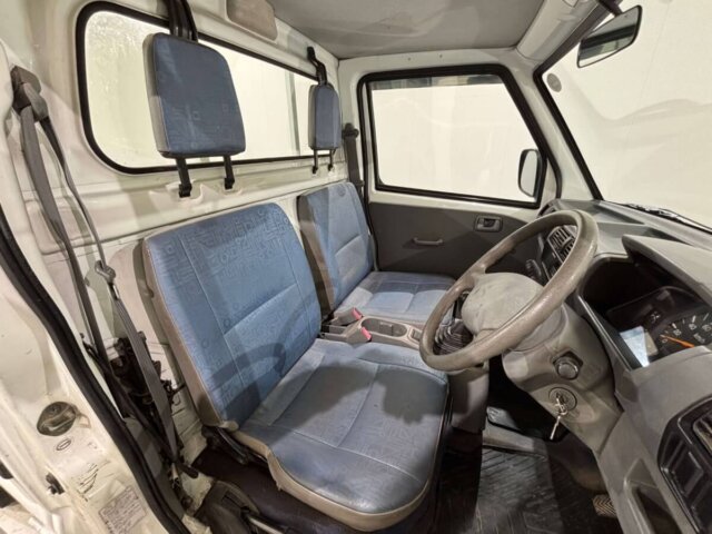 2000 MITSUBISHI MINICAB TRUCK