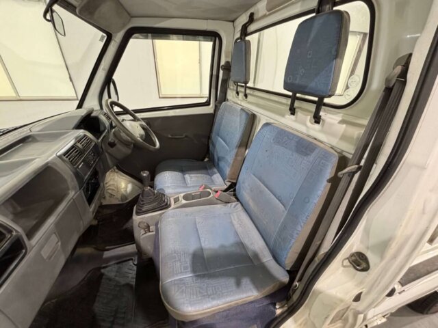 2000 MITSUBISHI MINICAB TRUCK