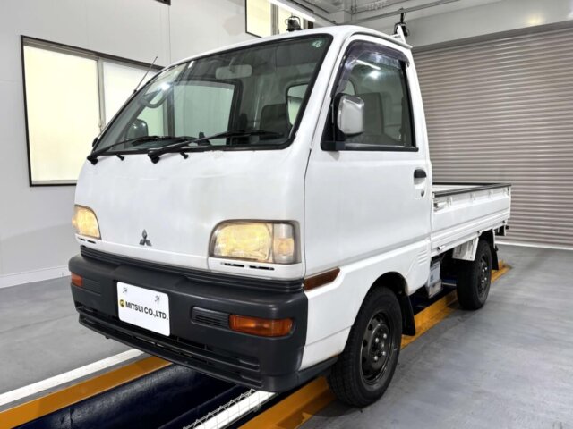 1998 MITSUBISHI MINICAB TRUCK