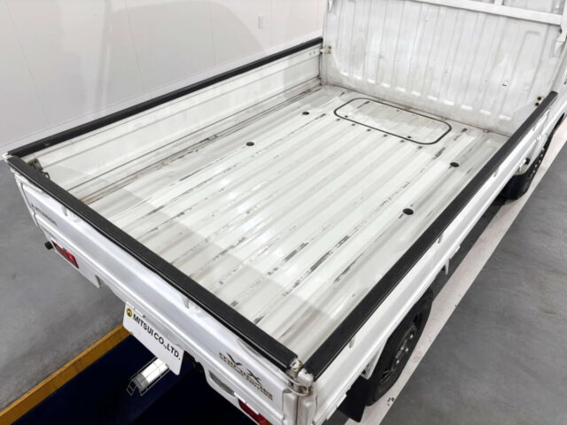 1998 MITSUBISHI MINICAB TRUCK