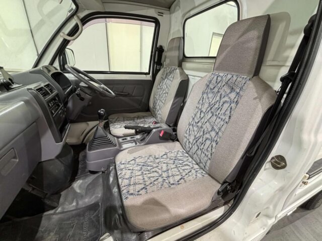 1998 MITSUBISHI MINICAB TRUCK