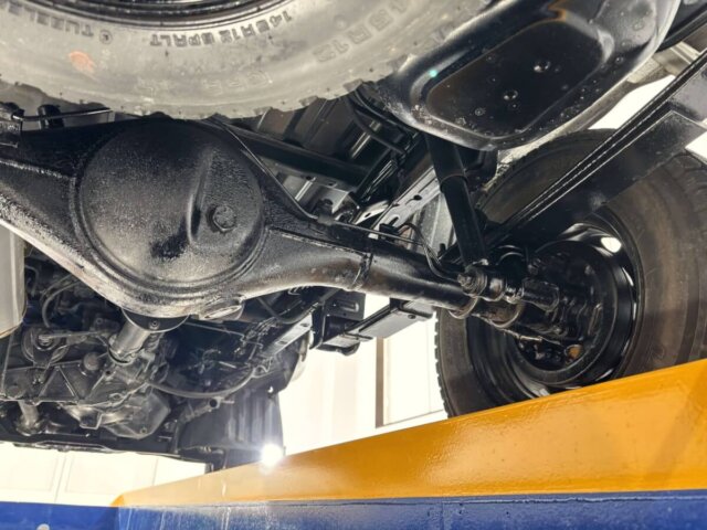 1998 MITSUBISHI MINICAB TRUCK