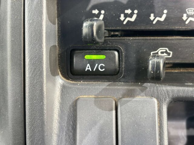 2000 SUBARU SAMBAR TRUCK