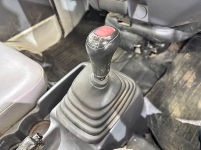 2000 SUBARU SAMBAR TRUCK