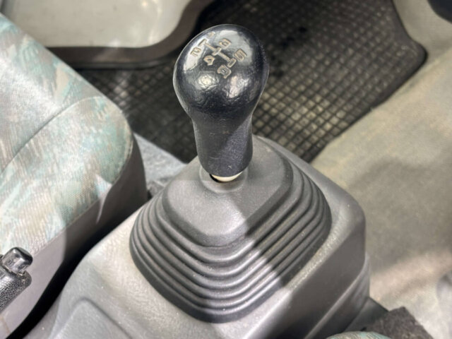 2000 SUZUKI CARRY TRUCK