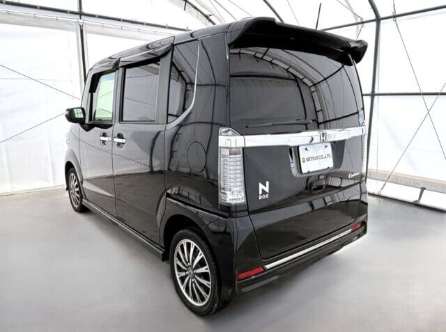2013 HONDA N-BOX CUSTOM
