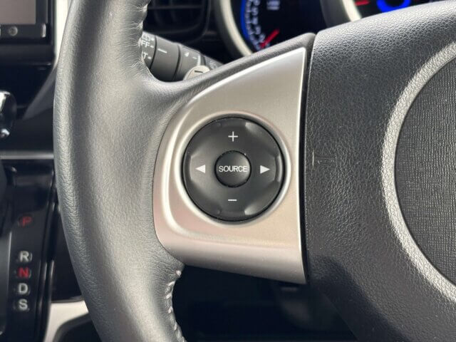 2013 HONDA N-BOX CUSTOM