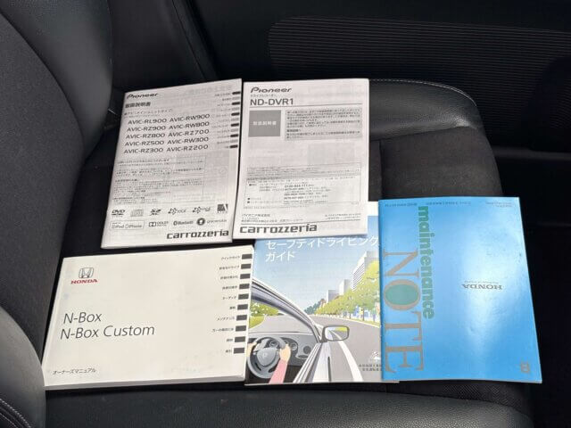 2013 HONDA N-BOX CUSTOM