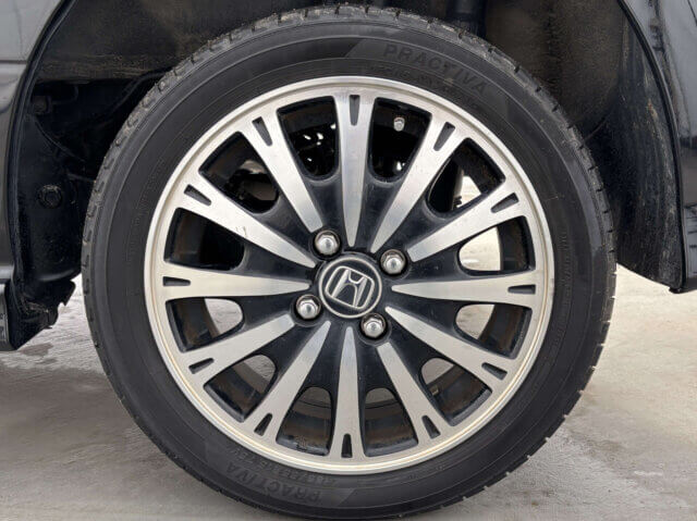 2013 HONDA N-BOX CUSTOM