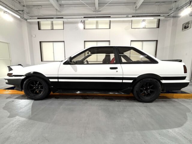 1986 TOYOTA Sprinter Trueno