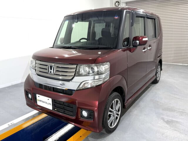 2014 HONDA N-BOX CUSTOM
