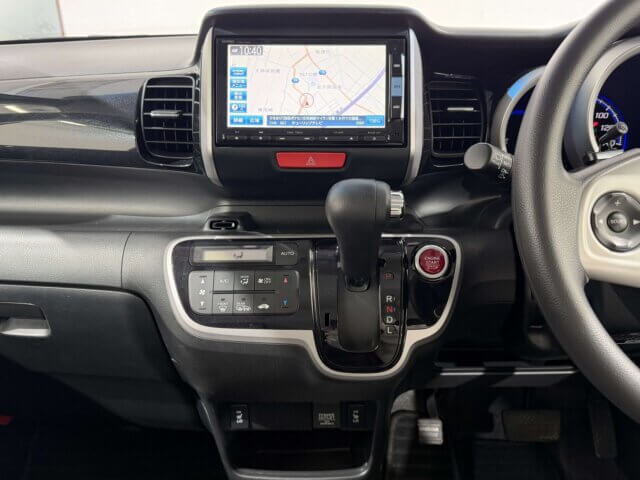 2014 HONDA N-BOX CUSTOM