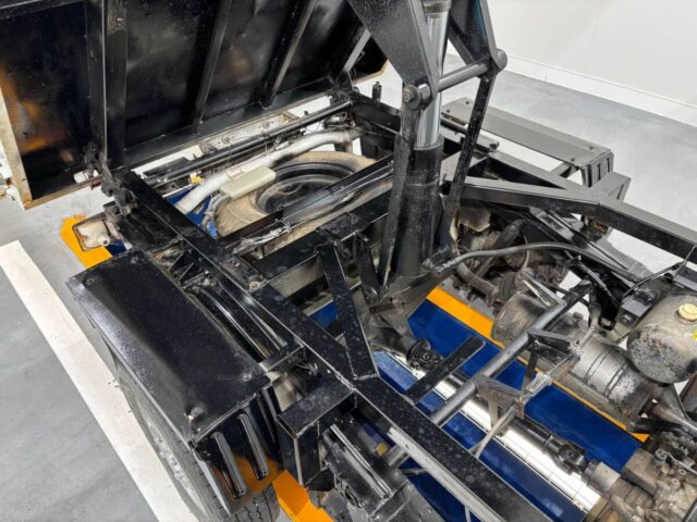 1997 SUZUKI CARRY DUMP