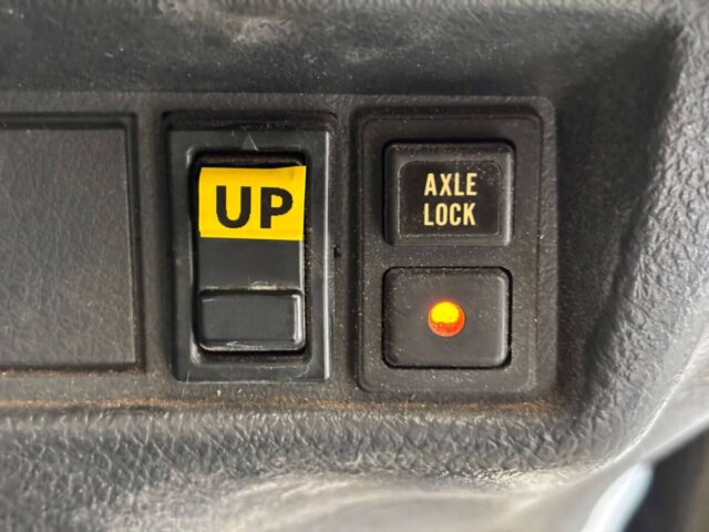 1997 SUZUKI CARRY DUMP