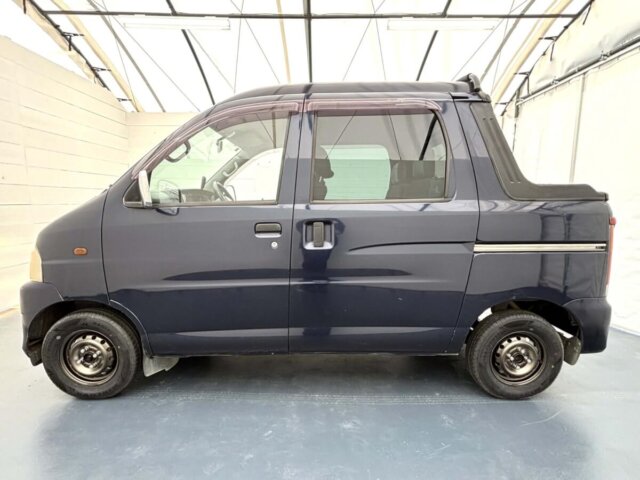 2001 DAIHATSU HIJET DECK VAN