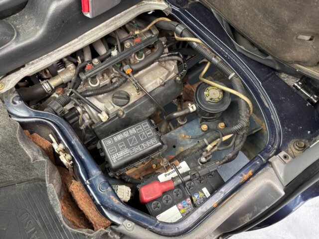 2001 DAIHATSU HIJET DECK VAN