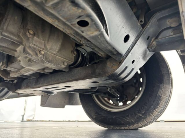 2001 DAIHATSU HIJET DECK VAN