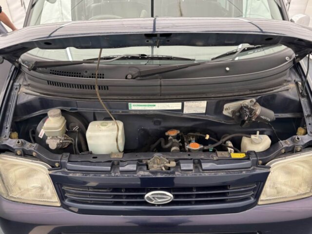 2001 DAIHATSU HIJET DECK VAN