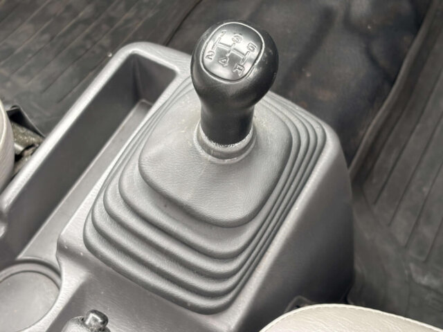 2001 SUBARU SAMBAR TRUCK