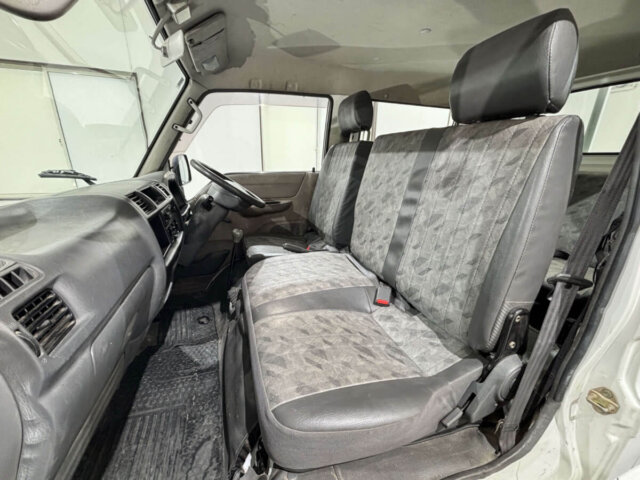 2000 MAZDA BONGO TRUCK