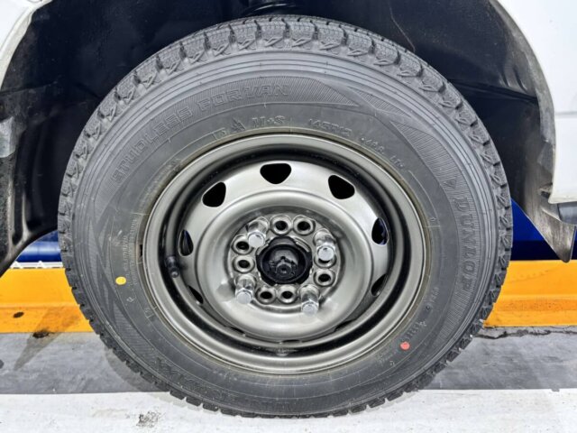 1996 MITSUBISHI MINICAB TRUCK