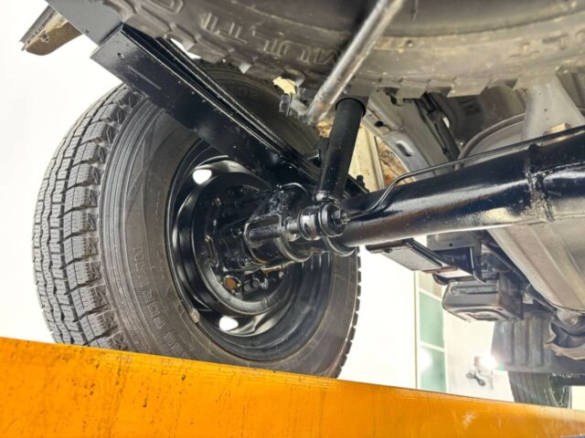 1996 MITSUBISHI MINICAB TRUCK