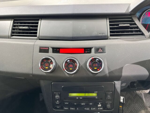 2001 TOYOTA WiLL VS