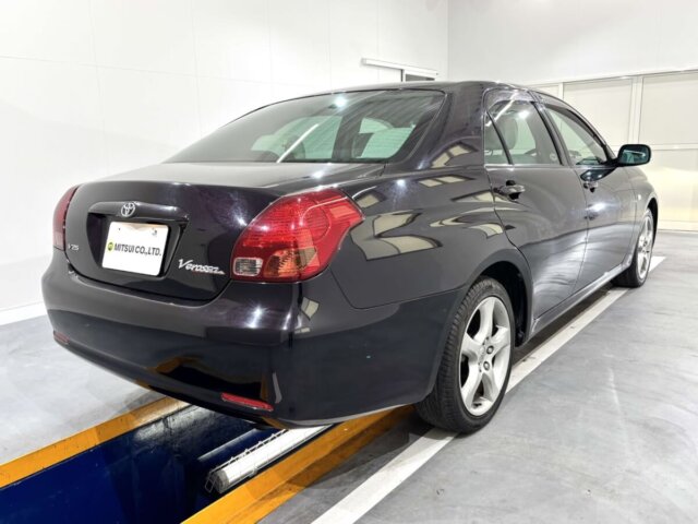 2001 TOYOTA VEROSSA