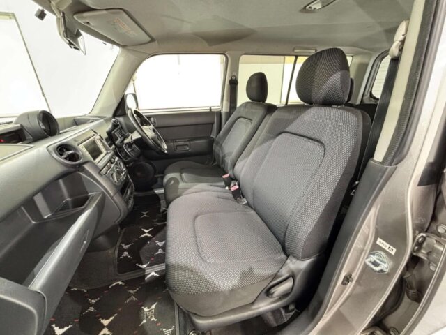 2001 TOYOTA bB