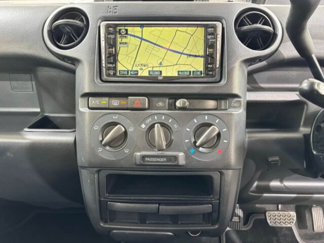 2001 TOYOTA bB