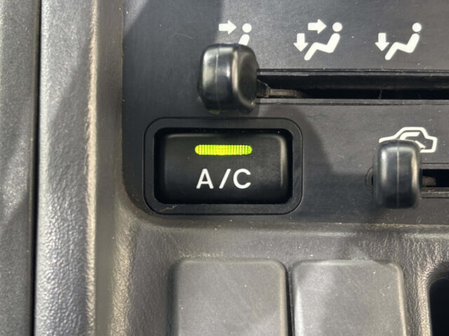 2000 SUBARU SAMBAR TRUCK