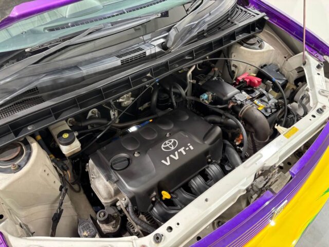 2000 TOYOTA bB