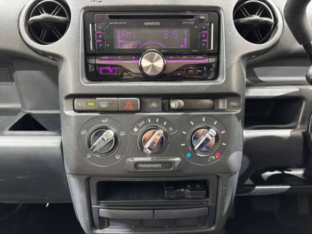 2000 TOYOTA bB
