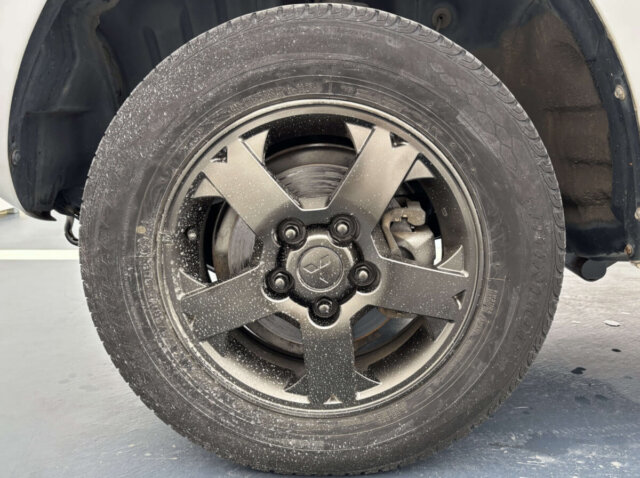 2001 MITSUBISHI PAJERO MINI