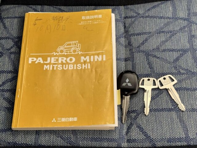 1999 MITSUBISHI PAJERO MINI