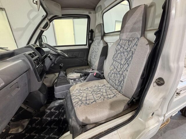 1999 MITSUBISHI MINICAB TRUCK