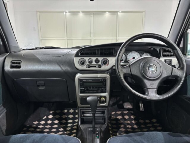 2001 DAIHATSU MIRA GINO